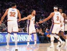  今晚亚洲杯焦点战！密尔沃基雄鹿迎战金州勇士，鏖战或上演